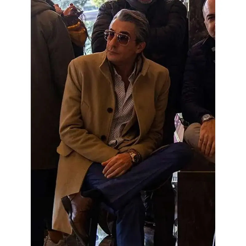 Her Şeye Rağmen 2024 Erkan Petekkaya Brown Coat